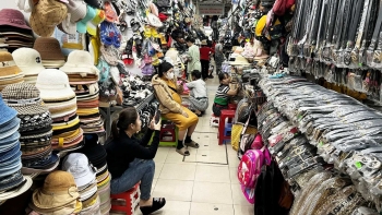 Chuyển đổi mô hình gần 7.000 chợ truyền thống: Bài toán "giữ hồn" đô thị giữa cơn lốc hiện đại hóa