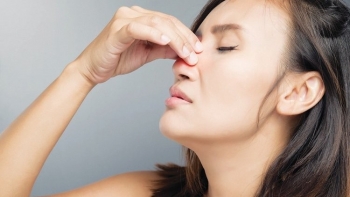 Lời khuyên của bác sĩ giúp giảm tái phát viêm mũi dị ứng mùa ô nhiễm