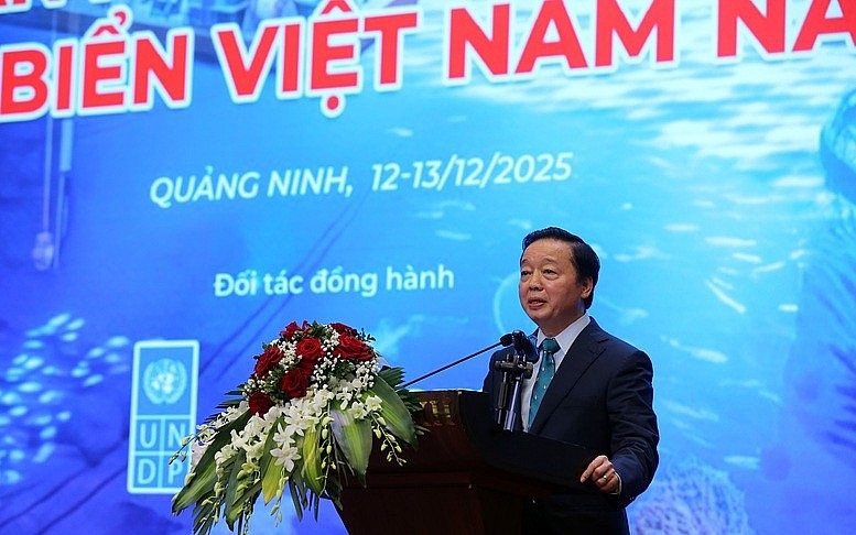 Kinh tế biển xanh Việt Nam: Tư duy tiên phong và yêu cầu hoàn thiện chính sách Kinh tế biển xanh Việt Nam: Tư duy tiên phong và yêu cầu hoàn thiện chính sách