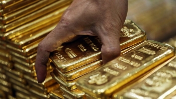 Giá vàng có thể tiếp tục phá đỉnh nhờ động thái mua trái phiếu của Fed