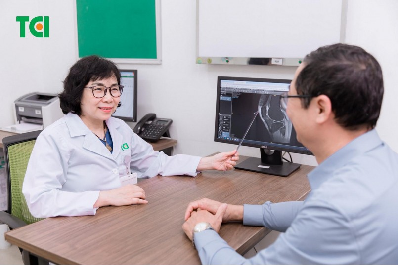 Tiêm collagen/HA là giải pháp vượt trội giúp bảo tồn và tái tạo sụn khớp hữu hiệu, ít xâm lấn (Ảnh: TCI).