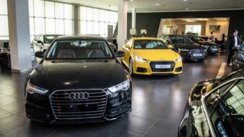 Xe nhập khẩu kiến nghị được giảm phí trước bạ