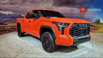 Ra mắt Toyota Tundra 2022  phiên bản “siêu bán tải” hiệu suất cao