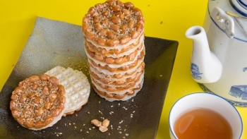 Kẹo cu đơ Hà Tĩnh - đặc sản "danh bất hư truyền"