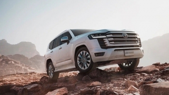 Toyota Land Cruiser 2022 - "Ông vua địa hình" trong phân khúc SUV