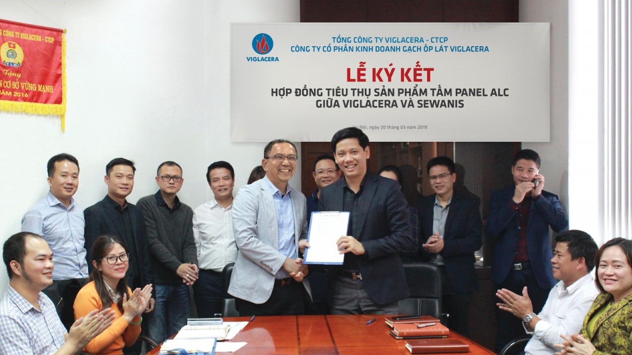 Vì sao tấm panel Viglacera được đón nhận tại Singapore?