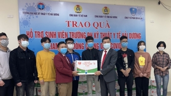 Công ty CP Sữa Hà Lan cùng Trường Đại học Kỹ thuật Y tế Hải Dương chống Covid-19