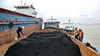 4 nhóm hàng nhập khẩu tăng đột biến