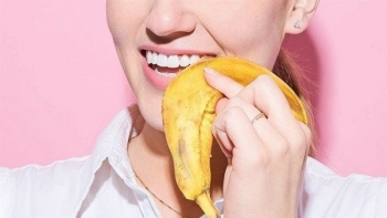 Công dụng làm đẹp tự nhiên từ vỏ chuối chín