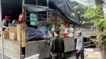 An Giang: Bắt giữ hơn 5.000 sản phẩm hàng hóa nghi nhập lậu