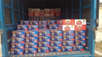 Tây Ninh: Liên tiếp phát hiện, bắt giữ xe ô tô tải vận chuyển bia nhập lậu