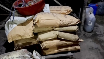 An Giang: Phát hiện lượng lớn hàng hoá không rõ nguồn gốc xuất xứ