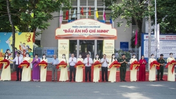 Cần Thơ: Khai mạc triển lãm sách chuyên đề “Dấu ấn Hồ Chí Minh”