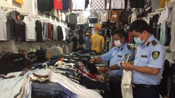 An Giang: Liên tiếp phát hiện nhiều hàng hóa giả mạo, không rõ ngồn gốc xuất xứ