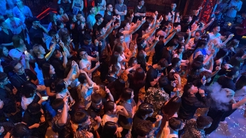 Người trẻ và "Nỗi ám ảnh" mang tên khủng hoảng 1/4 cuộc đời