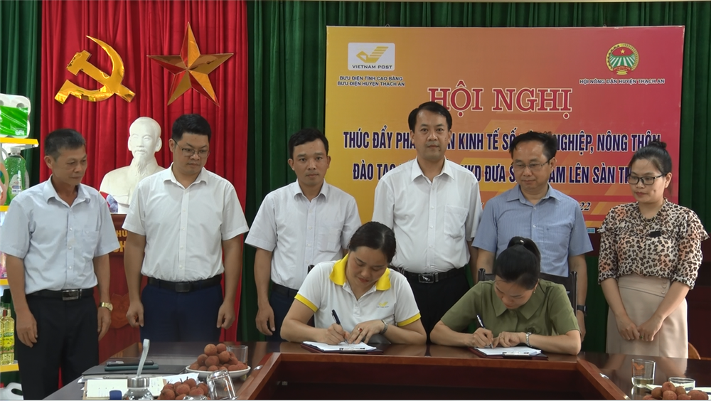 Hai đơn vị tiến hành ký kết kế hoạch triển khai chương trình Hai đơn vị tiến hành ký kết kế hoạch triển khai chương trình