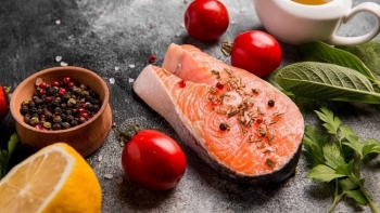 Những lưu ý khi chế biến cá hồi để tránh làm mất hết dưỡng chất và gây hại cho sức khỏe