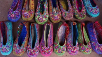 "Nghề làm giày thêu của người Xạ Phang" được công nhận Di sản văn hóa phi vật thể quốc gia