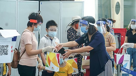 Chào đón nhiều du khách đến TP Đà Nẵng