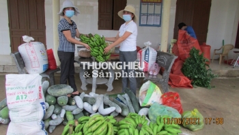 Hà Tĩnh: Người dân hướng về tuyến đầu chống dịch