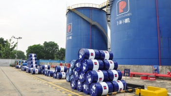 Giá xăng dầu hôm nay 4/1: Nhiều triển vọng