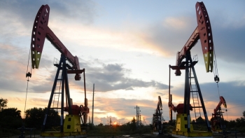 Giá xăng dầu hôm nay 5/1: Dầu thô ngọt nhẹ WTI của Mỹ giảm