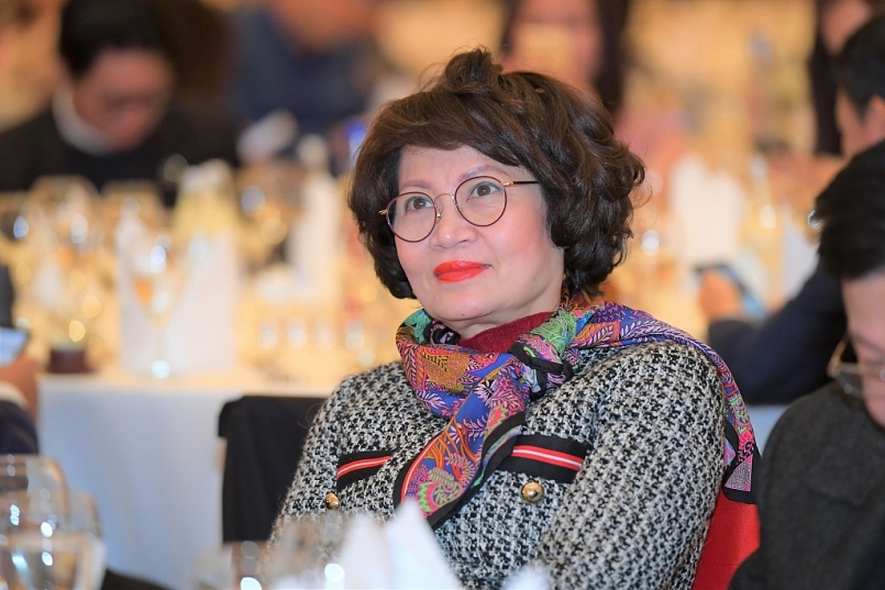 Phó Chủ tịch Liên đoàn Luật sư Việt Nam Nguyễn Thị Quỳnh Anh dự buổi Lễ.