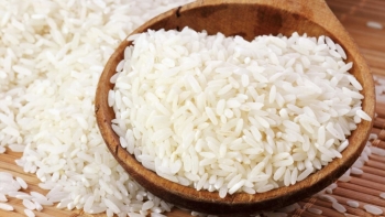 Cập nhật giá gạo chiều nay 13/1: Trầm lắng