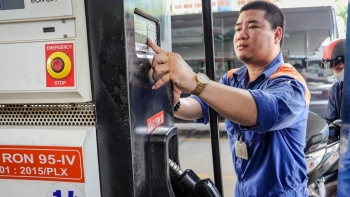 Ngày mai (26/1), giá xăng dầu tăng?