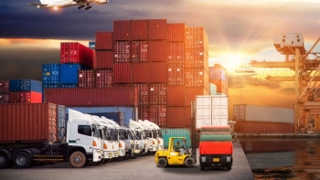 Kim ngạch xuất nhập khẩu đạt gần 670 tỷ USD trong năm 2021