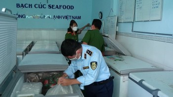 Cần Thơ: Phát hiện trên 700 kg sản phẩm thực phẩm vi phạm về nhãn hàng hóa