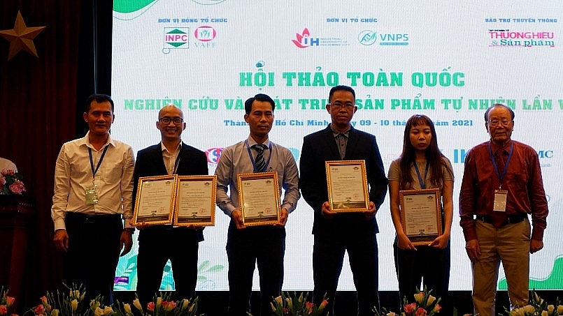 Vấn đề gán mác cho sản phẩm “100% Natural ” và “sản phẩm thiên nhiên” trên thị trường tiêu dùng hiện nay