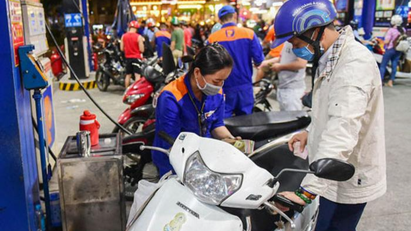 Giá xăng dầu hôm nay (21/1) có thể tăng tới 700 đồng/lít