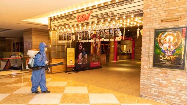 Thủ tướng yêu cầu nghiên cứu việc mở cửa trở lại các rạp chiếu phim trên toàn quốc