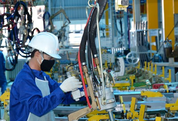 Chỉ số sản xuất công nghiệp (IIP) tháng 01/2022 ước tính giảm 3,1%