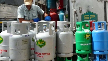 Giá gas tháng 2/2021: Trong nước tăng 18.000 đồng/bình