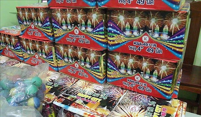 Bình Phước: Bắt giữ đối tượng vận chuyển 113kg pháo lậu