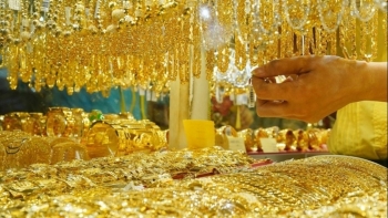 Giá vàng hôm nay 9/2: Bật tăng mạnh