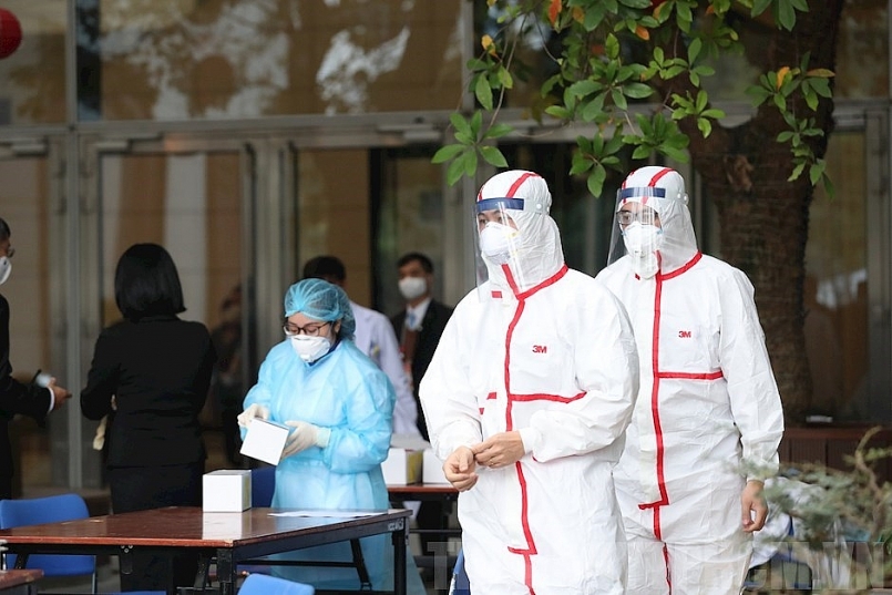 Nghị quyết về chi phí cách ly y tế, khám, chữa bệnh... chống dịch Covid -19