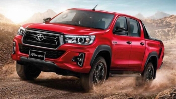 Toyota triệu hồi gần 2.000 xe bán tải Hilux do lỗi hệ thống phanh