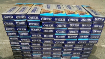 An Giang: Bắt đối tượng vận chuyển 800 gói thuốc lá lậu