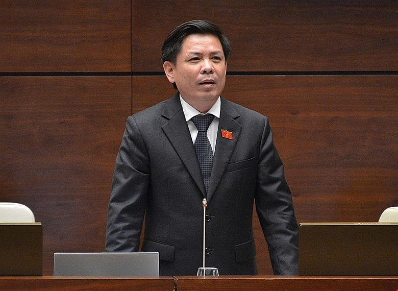 Bộ trưởng Bộ Giao thông Vận tải Nguyễn Văn Thể. Bộ trưởng Bộ Giao thông Vận tải Nguyễn Văn Thể.