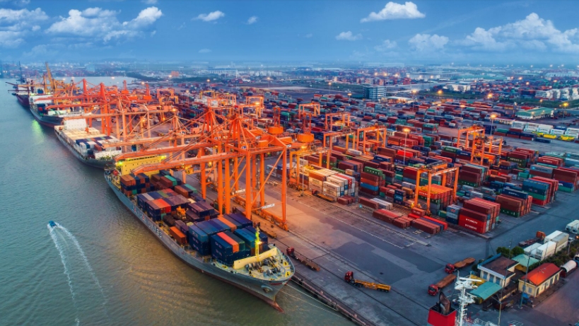 Hai tháng đầu năm 2021, Việt Nam ước tính xuất siêu 1,29 tỷ USD