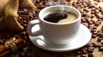 Cập nhật giá cà phê hôm nay 10/2/2022: Tiếp đà tăng