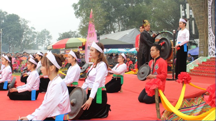 Hòa Bình: Phát huy giá trị di sản văn hóa để phát triển du lịch