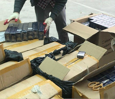 đường dây buôn bán số lượng lớn thuốc lá điếu không rõ nguồn gốc