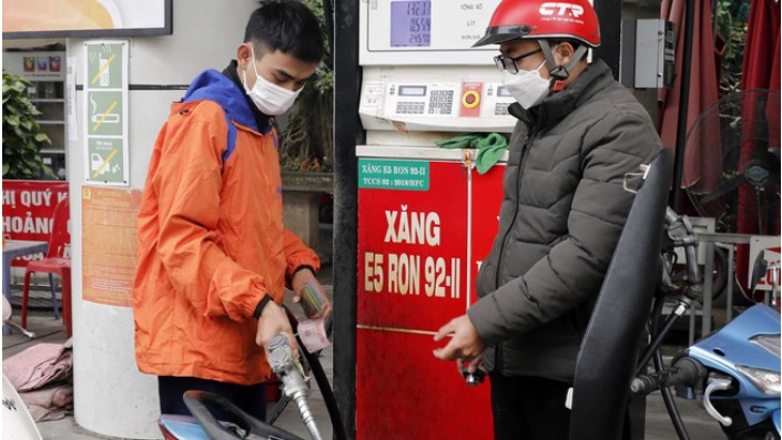 Giá xăng dầu trong nước tăng mạnh?