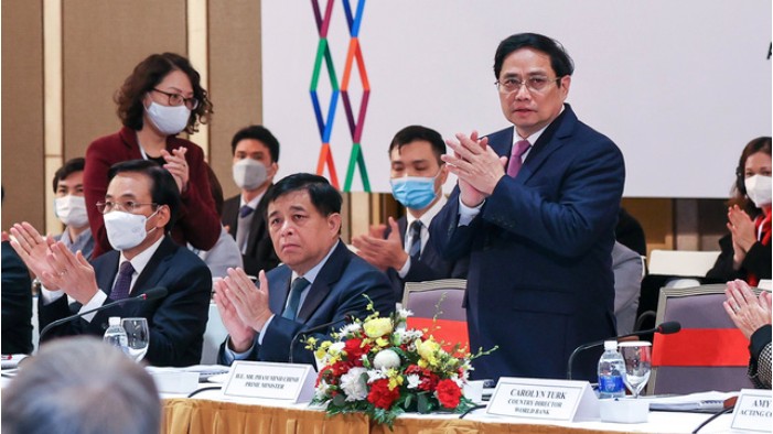 Thủ tướng dự phiên cấp cao Diễn đàn Doanh nghiệp Việt Nam