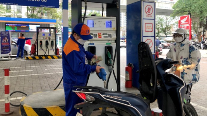 Bảo đảm cung ứng xăng dầu cho thị trường trong nước