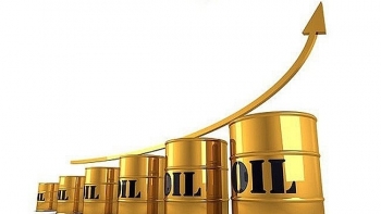 Cập nhật giá xăng dầu hôm nay 28/2/2022: Dầu Brent vượt qua mức 100 USD/thùng